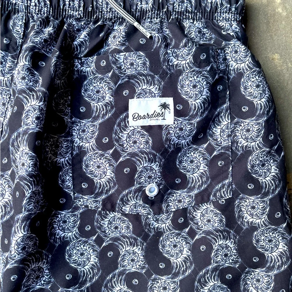 New🌟Boardies Shell Swim Trunks